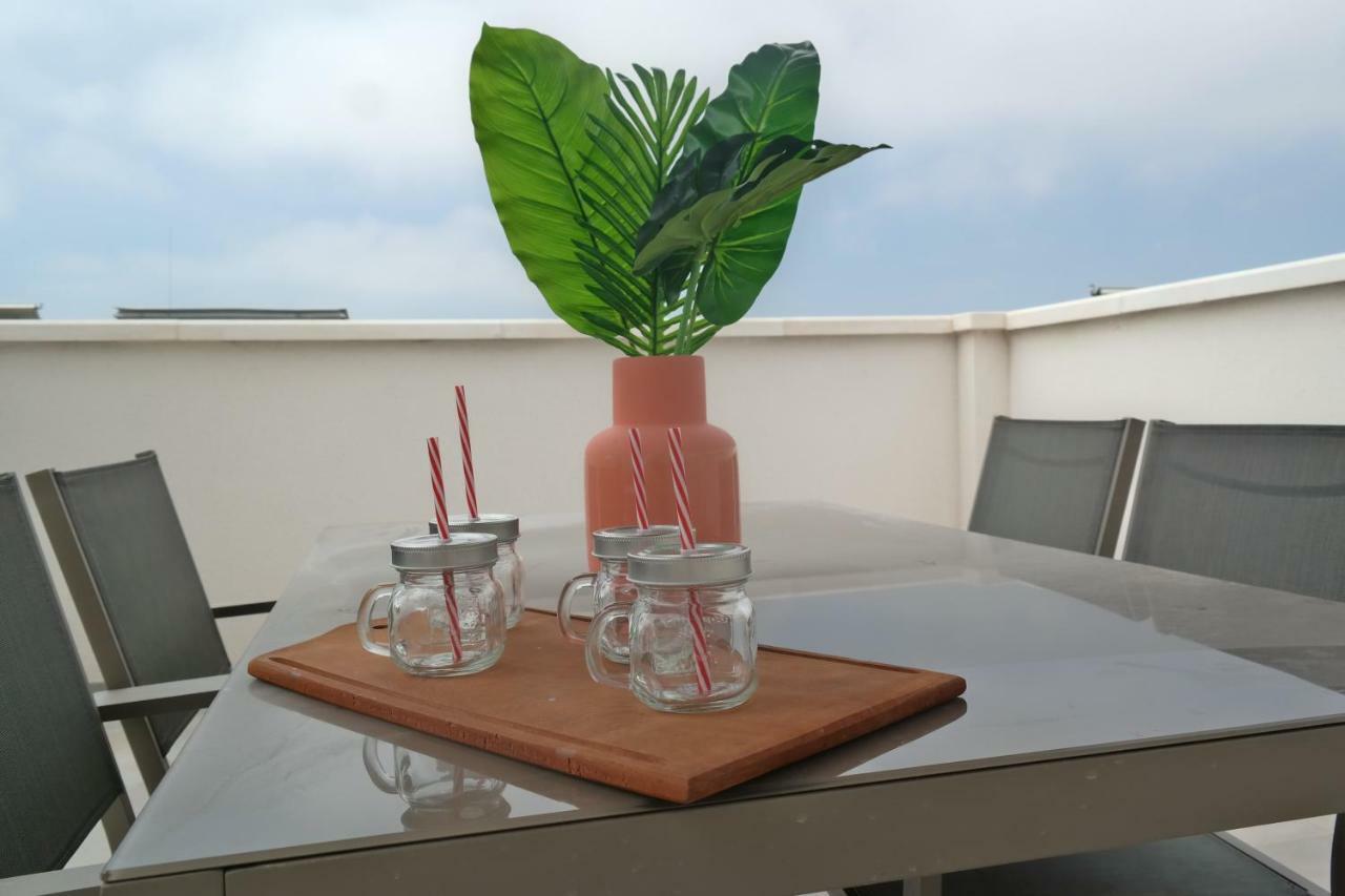 Penthouse Apartment & Pool Malaga Center Kültér fotó